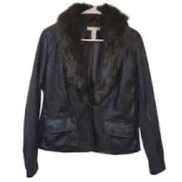 Chico’s Faux Sueded Leather Reptile Print Blazer With Faux Fur Collar Size 2 - Picture 1 of 13